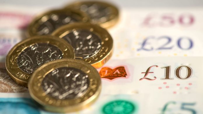 skynews-money-cash-notes-finance_5280984